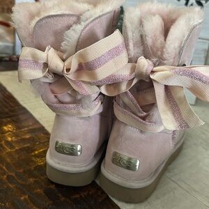 Ugg pink ribbon boots size 9